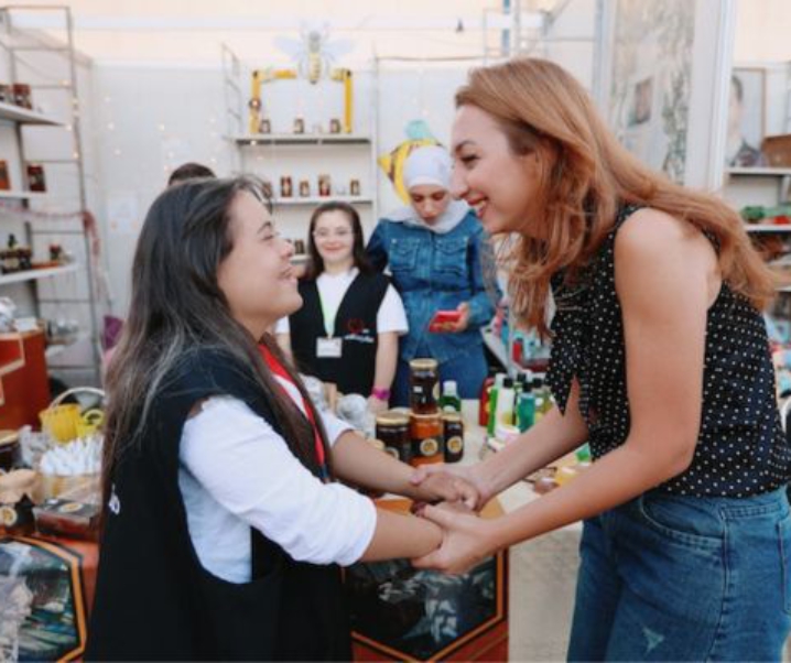 The Power of Volunteering: Amplifying Personal and Collective Happiness