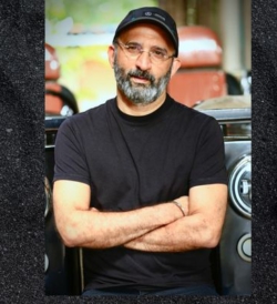 Your Guide to Gifting All Things Black