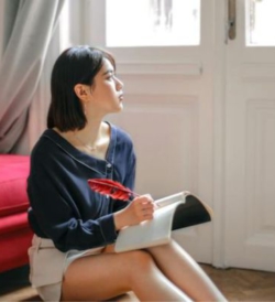 You, Present and Calm: Navigating Daily Chaos with mindfulness