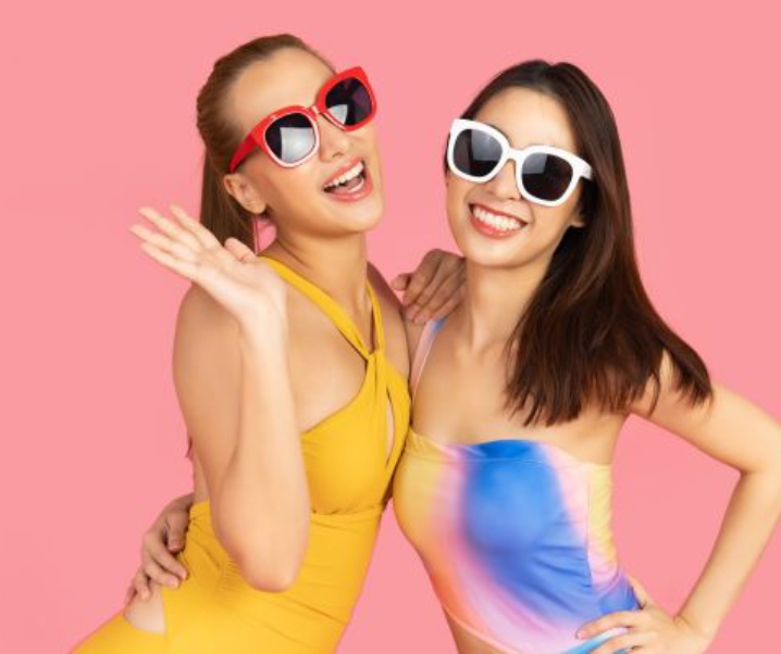 Accessories & Swimwear Edition